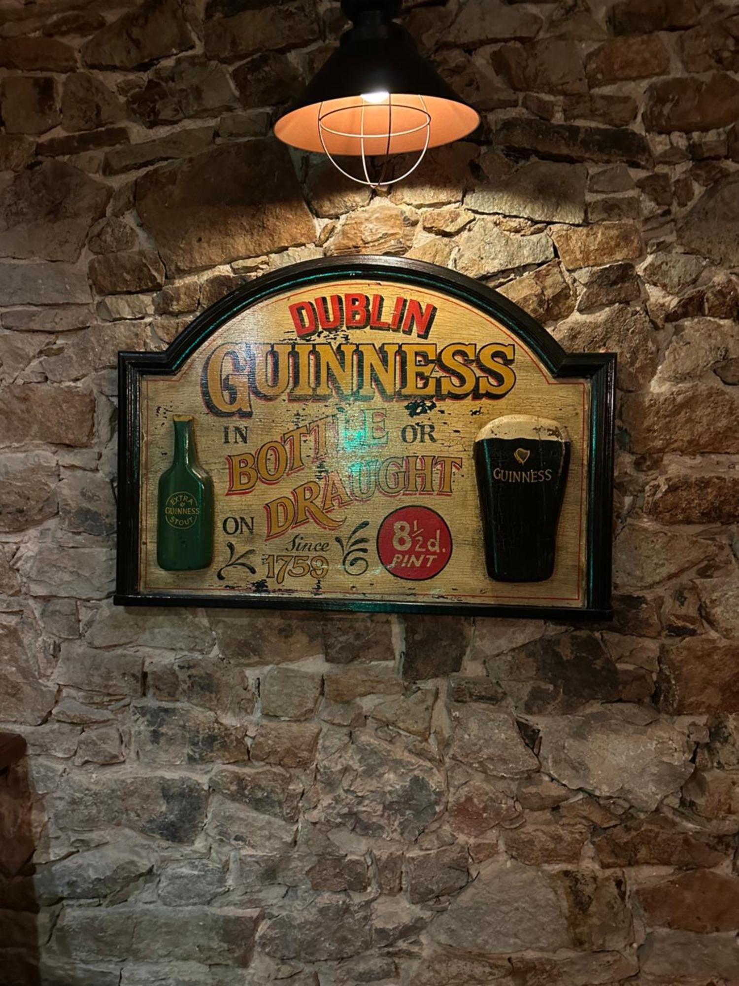 Shoemaker Irish Pub & Accommodation Kielce Dış mekan fotoğraf
